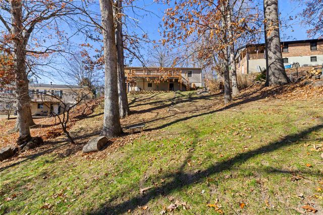 582 HILLTOP DR, Staunton, VA 24401