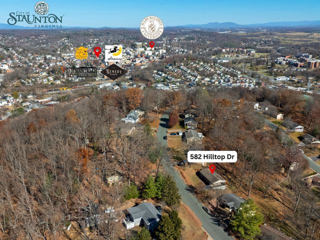 582 HILLTOP DR, Staunton, VA 24401