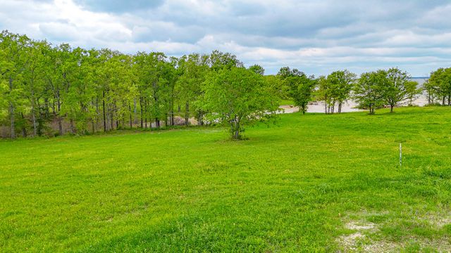 Lot 32 & 33 & BS 24 Lake Ridge Dr, Streetman, TX 75859