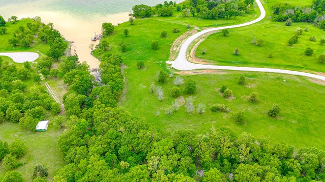 Lot 32 & 33 & BS 24 Lake Ridge Dr, Streetman, TX 75859