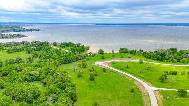 Lot 32 & 33 & BS 24 Lake Ridge Dr, Streetman, TX 75859