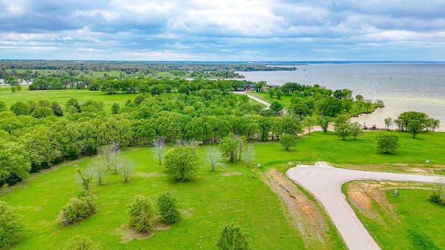 Lot 32 & 33 & BS 24 Lake Ridge Dr, Streetman, TX 75859