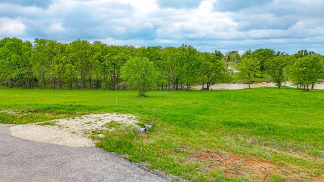Lot 32 & 33 & BS 24 Lake Ridge Dr, Streetman, TX 75859