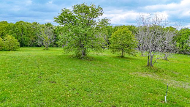Lot 32 & 33 & BS 24 Lake Ridge Dr, Streetman, TX 75859