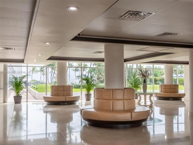 5005 Collins Avenue 1506, Miami Beach, FL 33140
