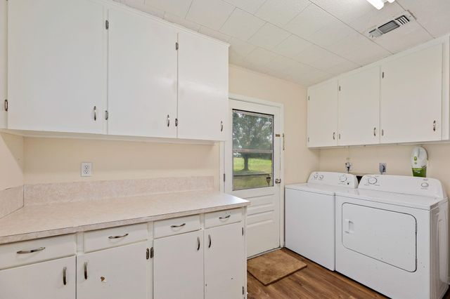 3644 W State Highway 71 Highway, La Grange, TX 78945