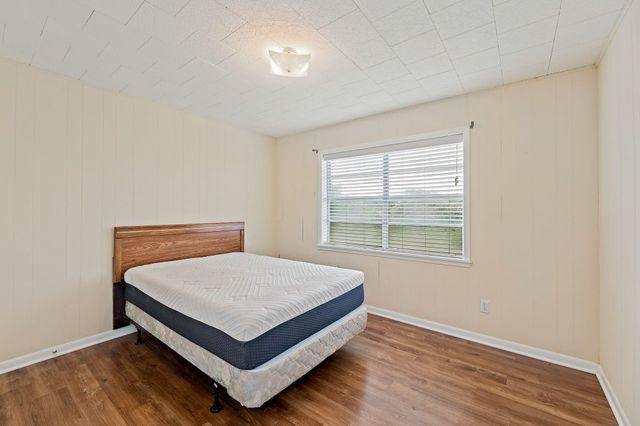 3644 W State Highway 71 Highway, La Grange, TX 78945