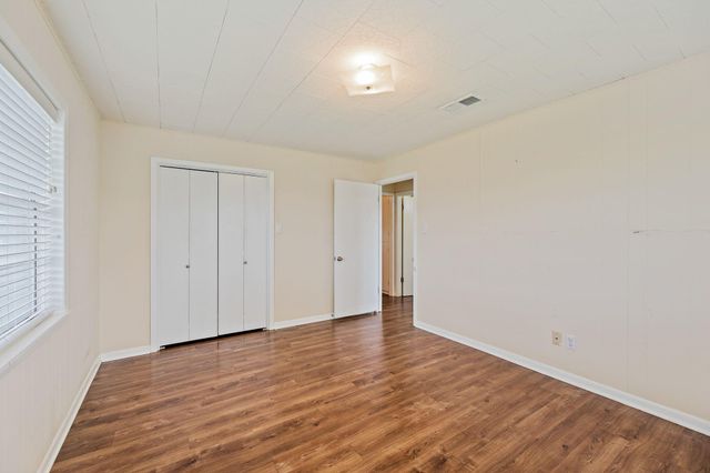 3644 W State Highway 71 Highway, La Grange, TX 78945