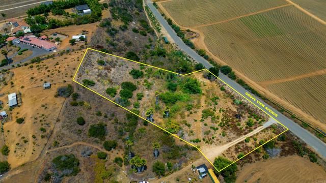 456 Grove View Road, Oceanside, CA 92058