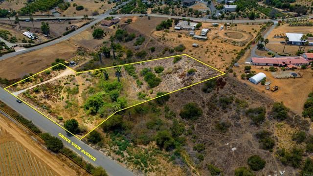 456 Grove View Road, Oceanside, CA 92058