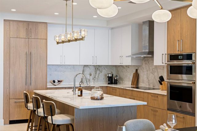 275 1ST AVENUE S 3003, St Petersburg, FL 33701