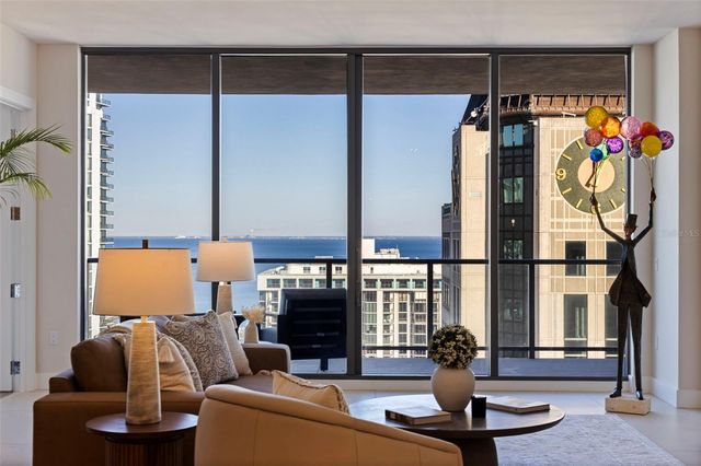 275 1ST AVENUE S 3003, St Petersburg, FL 33701