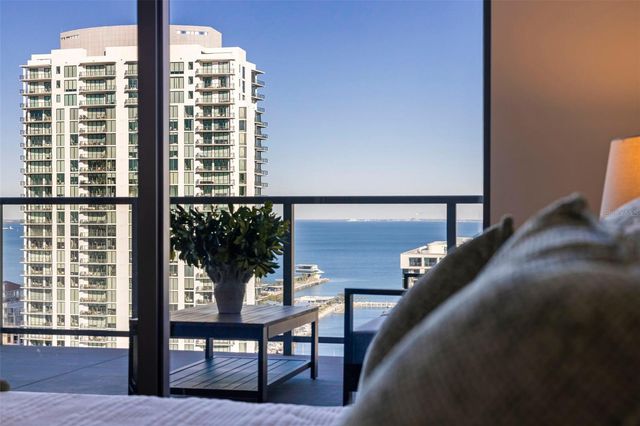 275 1ST AVENUE S 3003, St Petersburg, FL 33701