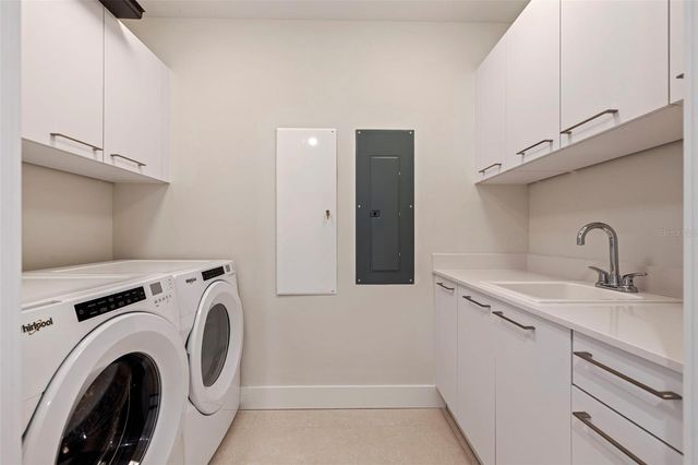 275 1ST AVENUE S 3003, St Petersburg, FL 33701