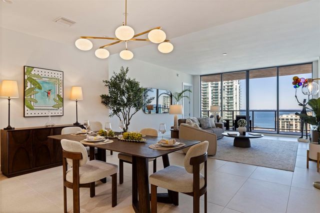 275 1ST AVENUE S 3003, St Petersburg, FL 33701