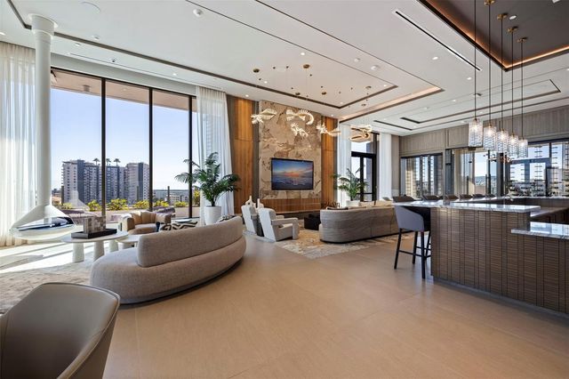 275 1ST AVENUE S 3003, St Petersburg, FL 33701