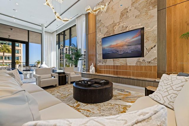 275 1ST AVENUE S 3003, St Petersburg, FL 33701