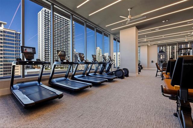 275 1ST AVENUE S 3003, St Petersburg, FL 33701