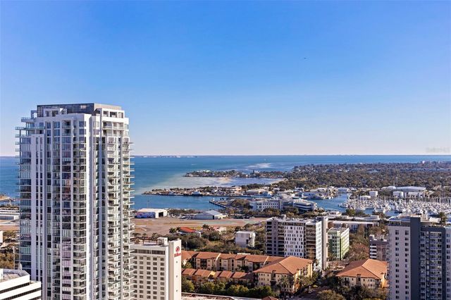 275 1ST AVENUE S 3003, St Petersburg, FL 33701