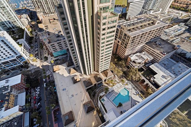 275 1ST AVENUE S 3003, St Petersburg, FL 33701