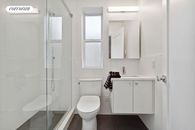 14809 Northern Blvd Apt 3D, New York City, NY 11354