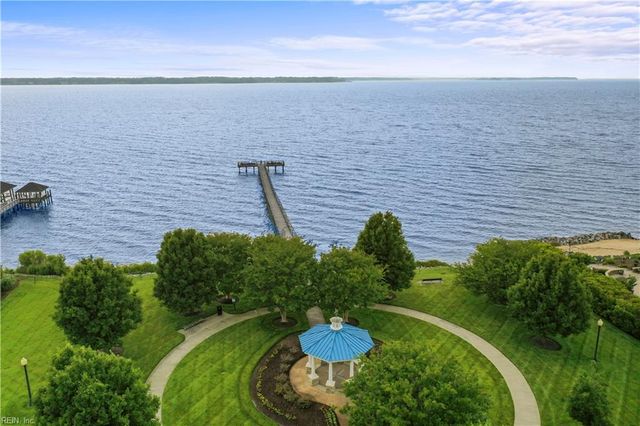 5111 S Links CIR, Suffolk, VA 23435