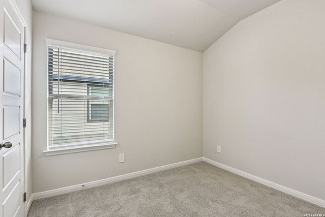 10242 King Robert, San Antonio, TX 78239