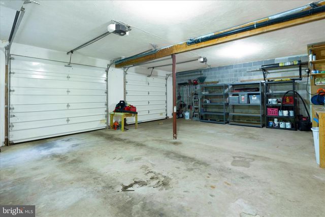 5600 FISH AND GAME RD, Dover, PA 17315