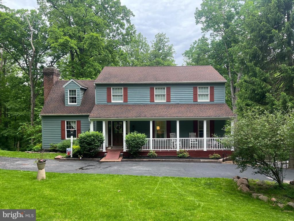 5600 FISH AND GAME RD, Dover, PA 17315