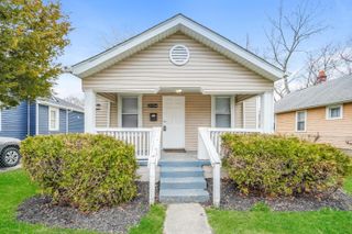2864 E 10th Avenue, Columbus, OH 43219