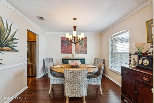 1802 BLUE HERON Lane, Jacksonville Beach, FL 32250