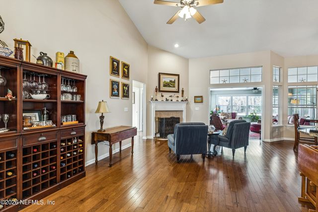 1802 BLUE HERON Lane, Jacksonville Beach, FL 32250