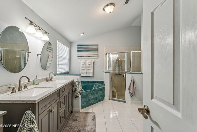 1802 BLUE HERON Lane, Jacksonville Beach, FL 32250