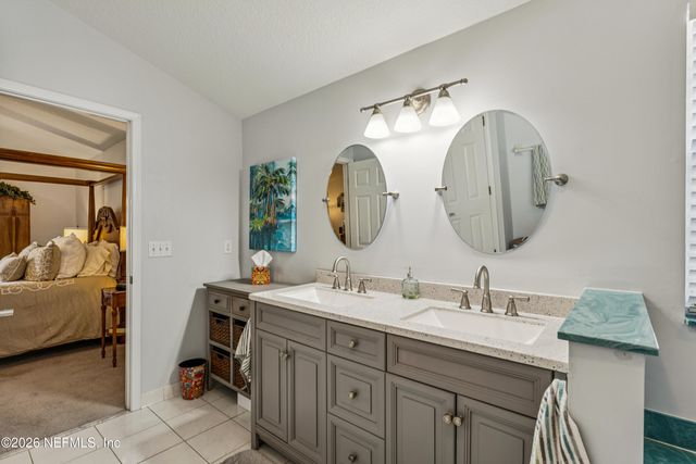 1802 BLUE HERON Lane, Jacksonville Beach, FL 32250