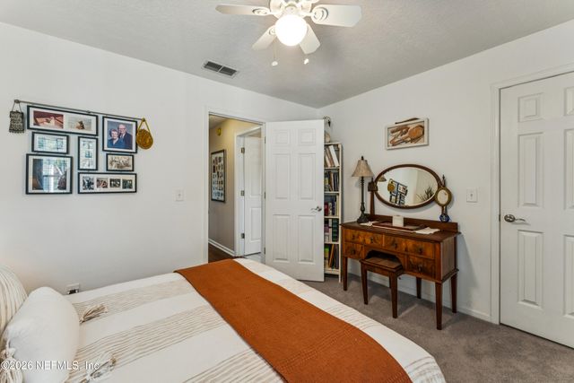 1802 BLUE HERON Lane, Jacksonville Beach, FL 32250