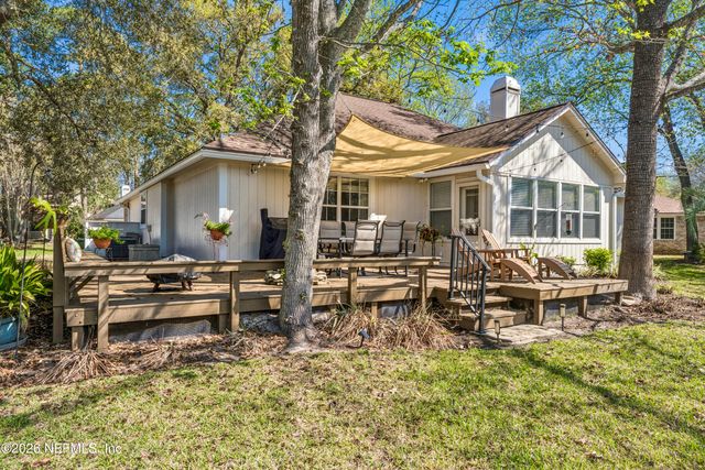 1802 BLUE HERON Lane, Jacksonville Beach, FL 32250