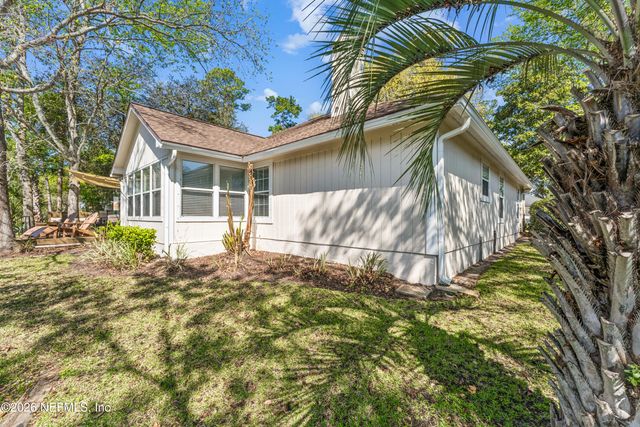 1802 BLUE HERON Lane, Jacksonville Beach, FL 32250