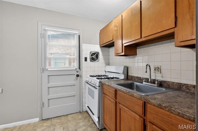 3129 & 3113 Sherman Drive, St Ann, MO 63074