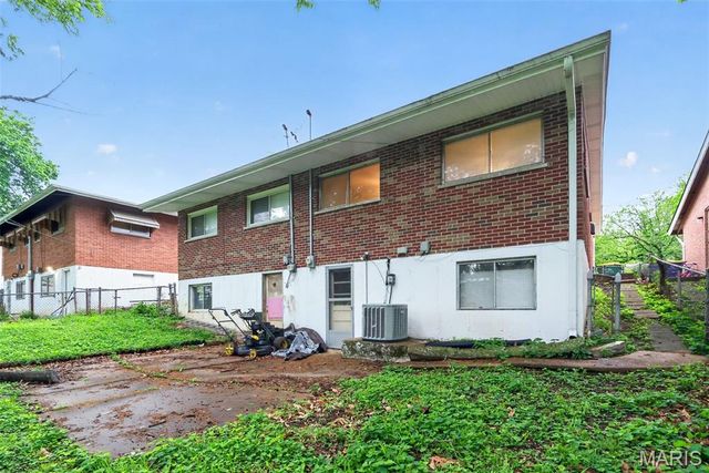 3129 & 3113 Sherman Drive, St Ann, MO 63074