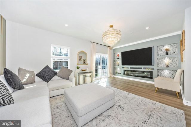 342 MARQUIS, Frederick, MD 21702