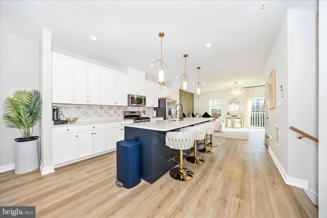 342 MARQUIS, Frederick, MD 21702