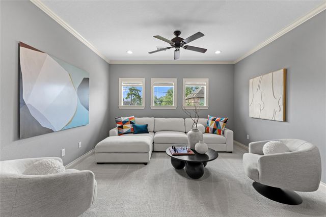 1517 Woodcrest Drive, Houston, TX 77018