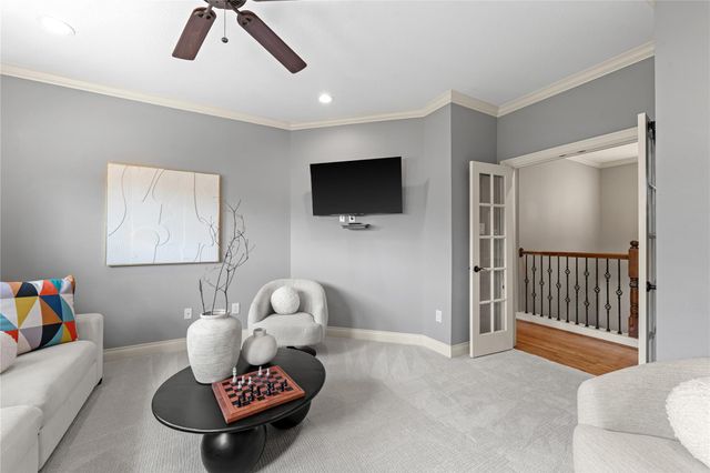 1517 Woodcrest Drive, Houston, TX 77018