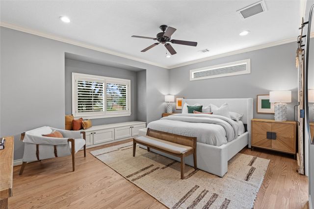 1517 Woodcrest Drive, Houston, TX 77018