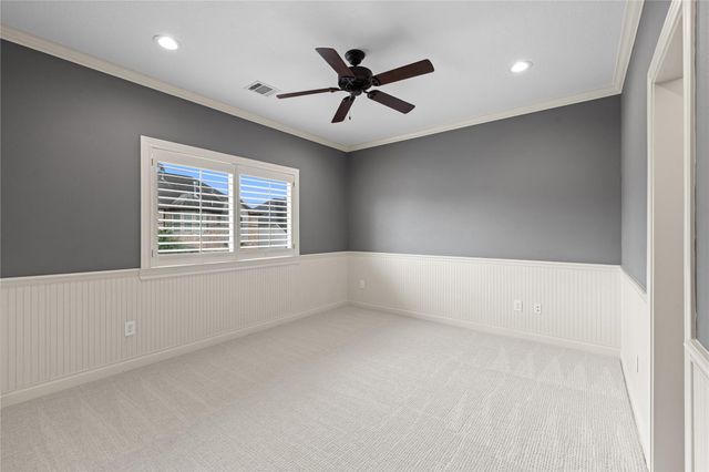 1517 Woodcrest Drive, Houston, TX 77018