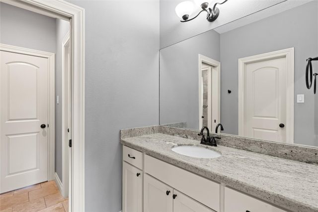 1517 Woodcrest Drive, Houston, TX 77018