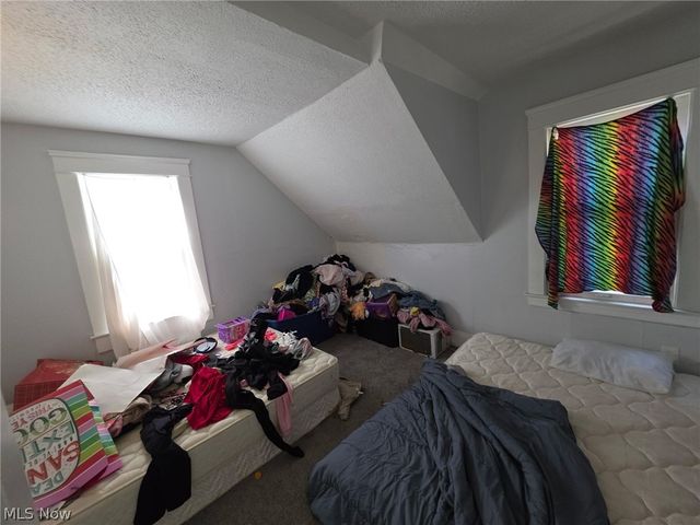 19806 Shawnee Avenue, Cleveland, OH 44119