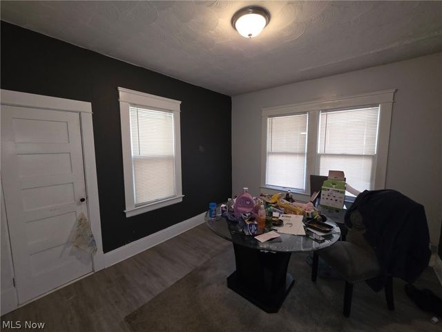 19806 Shawnee Avenue, Cleveland, OH 44119