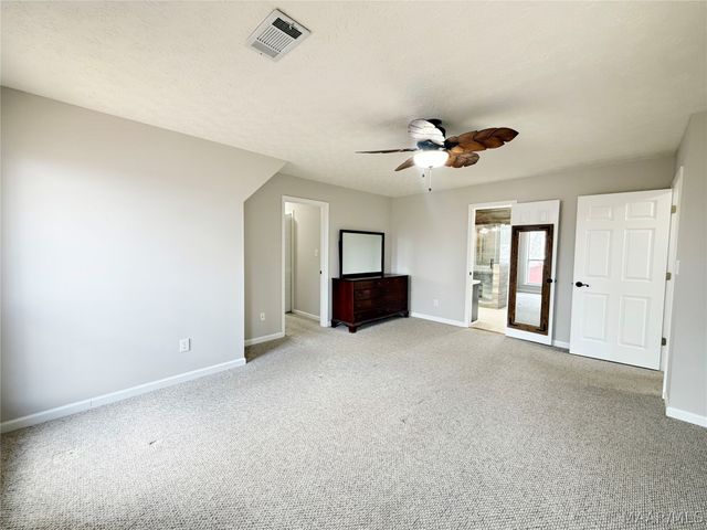 73 Reid Circle, Deatsville, AL 36022