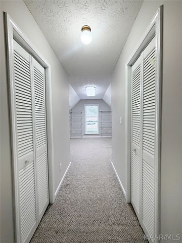 73 Reid Circle, Deatsville, AL 36022